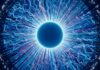 디지털 시대, 눈 건강 지키는 스마트한 습관 A close up of a blue eyeball in the dark